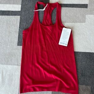 NWT swiftly tech racer back  size 8 dark red